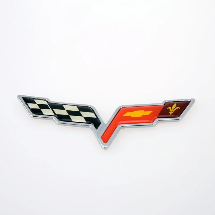 Emblem Mobil Paduan Seng