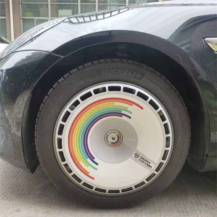 Stiker Roda Tesla