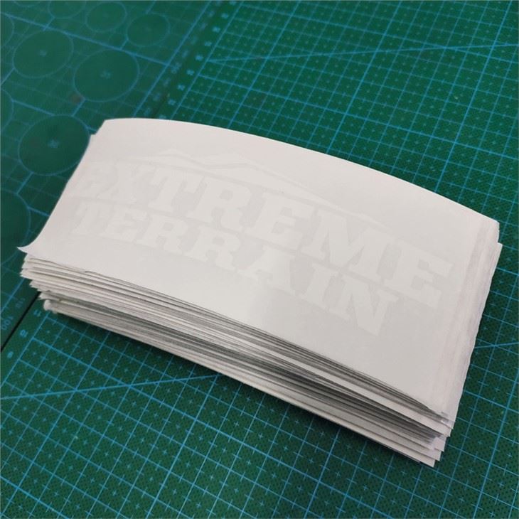 Stiker Die Cut Putih