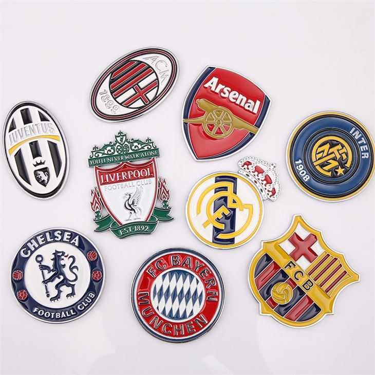 Stiker Lencana Logam