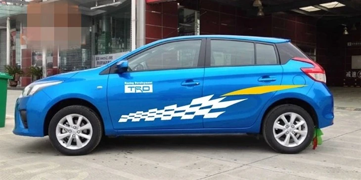 Racing Flag Style Car Body Sticker