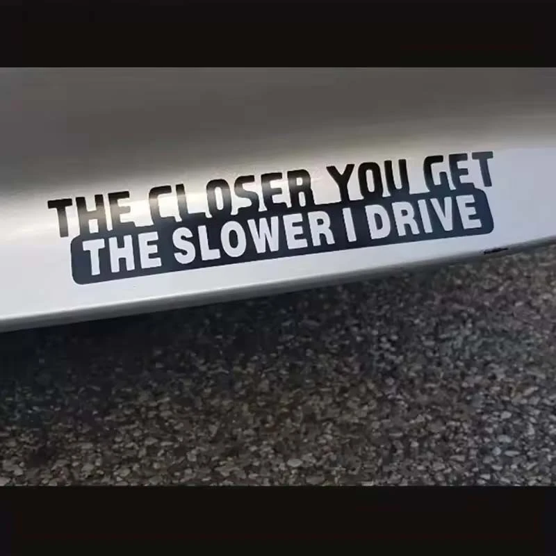 Anda mendapatkan stiker lucu yang lebih lambat