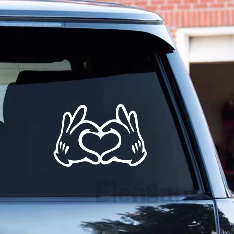 Minnie Mouse Love Hands