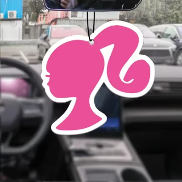 Profil Gadis Rambut Panjang Aromaterapi Mobil Merah Muda