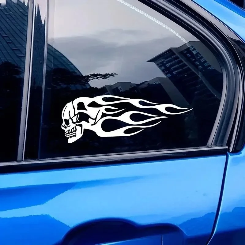 Stiker mobil lencana api tengkorak