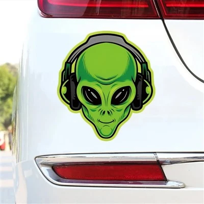 Decal motor 1pc, karakter alien hijau dan stiker yang menyenangkan